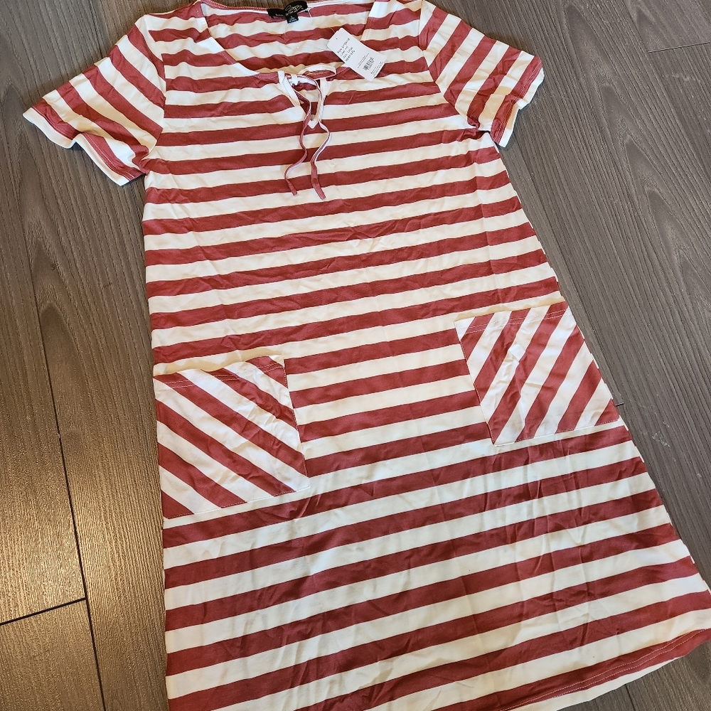 Womens Dress - Picture 3 of 8